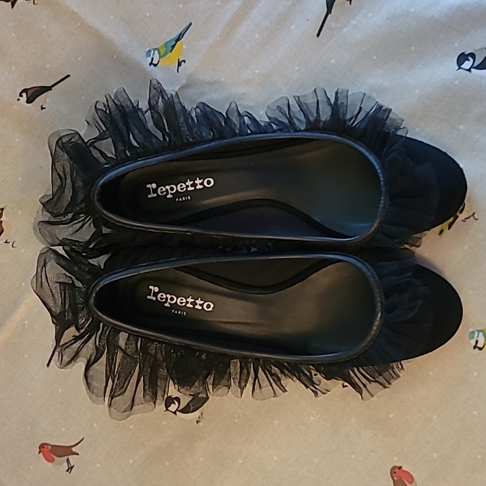 Repetto Block Heel Ballerinas with Tulle Trim - Picture 4 of 10
